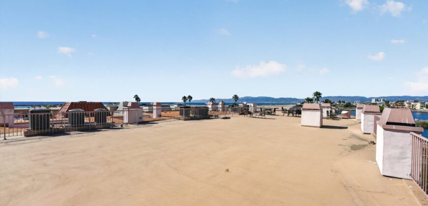 6220 Pacific Ave. #102