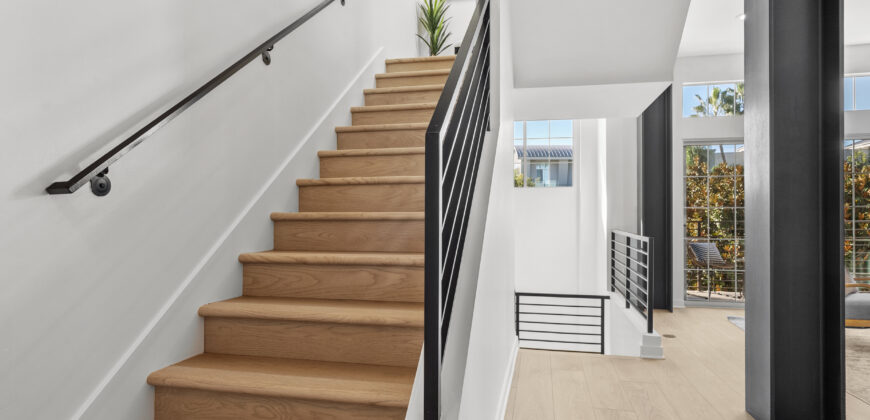 5350 Playa Vista Dr. #14