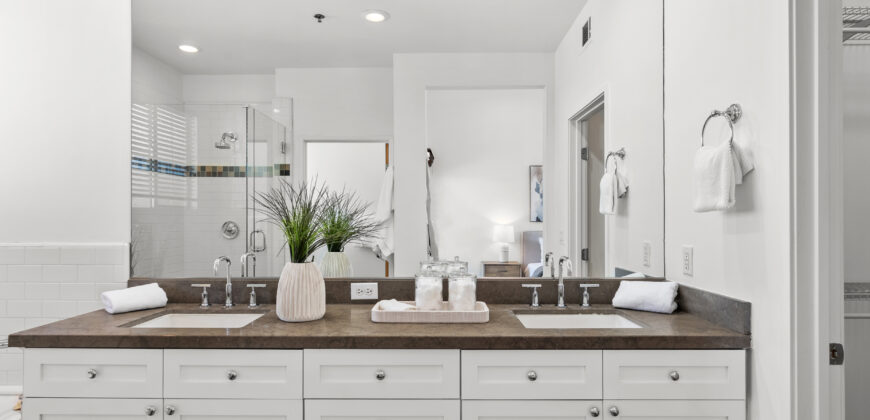 5350 Playa Vista Dr. #14