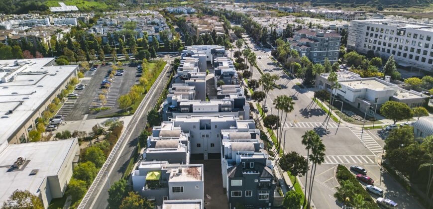 5350 Playa Vista Dr. #14