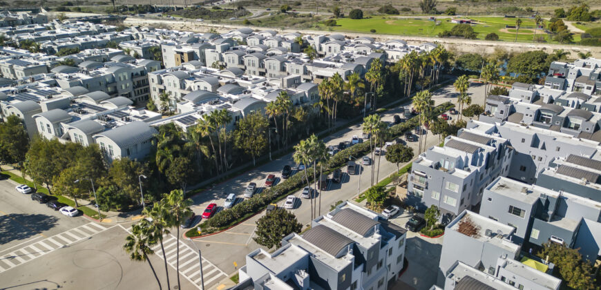 5350 Playa Vista Dr. #14