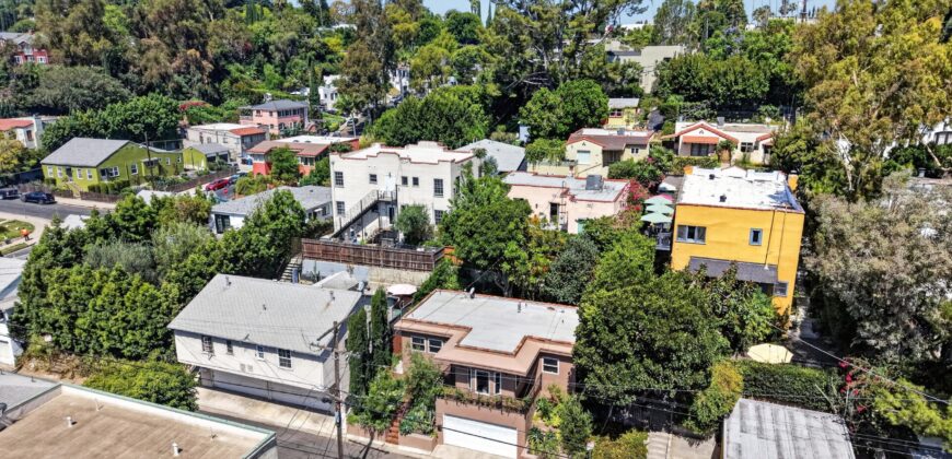 1515 Rendall Pl.