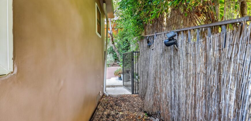 1515 Rendall Pl.