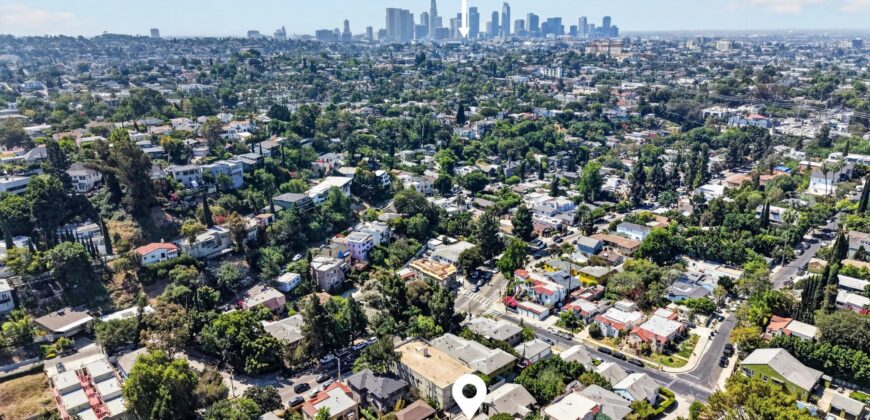 1515 Rendall Pl.