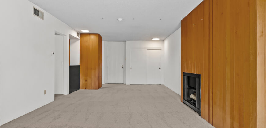 8207 Raintree Cir.